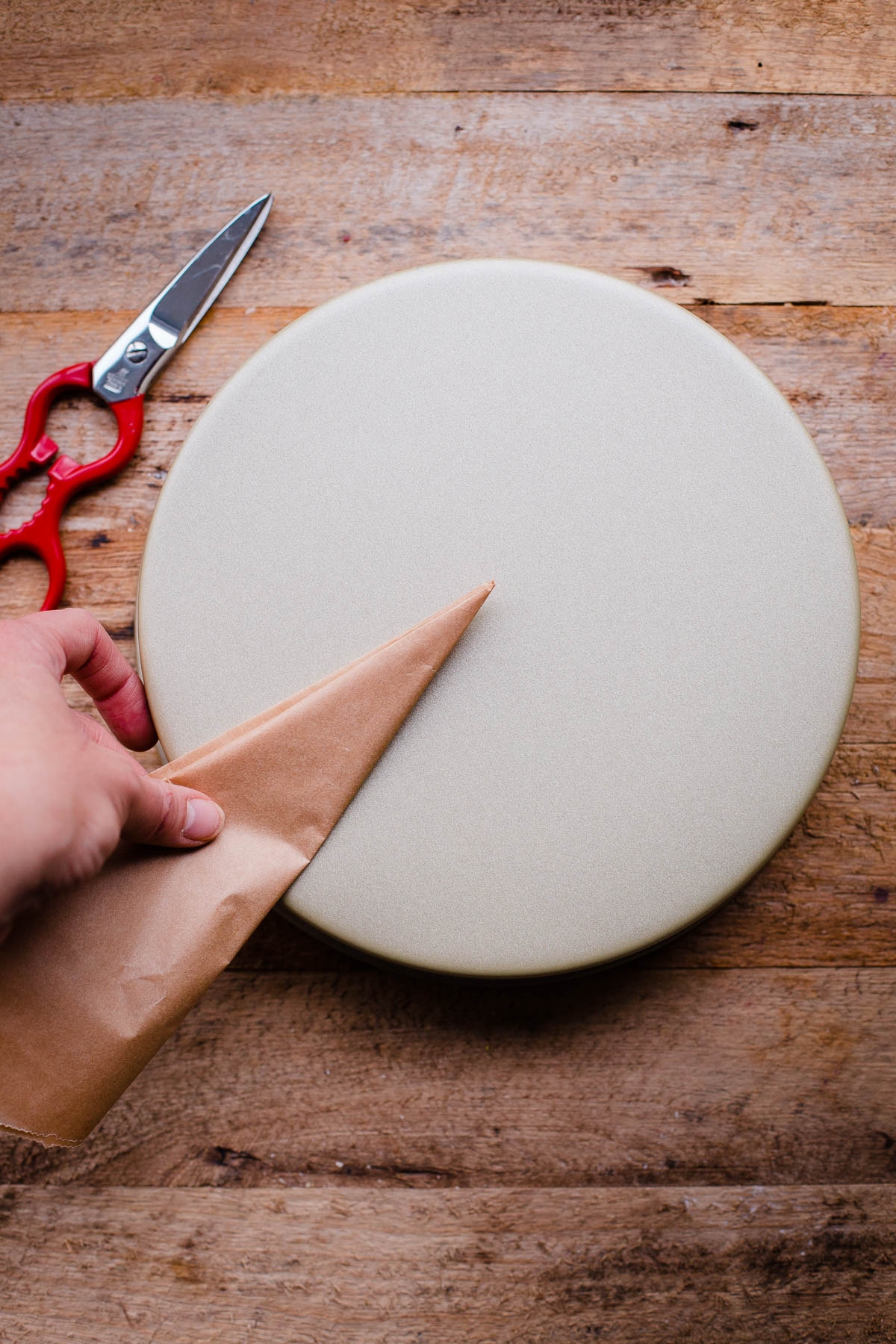 How To Line Any Size Cake Pan With Parchment Paper A Beautiful Plate
